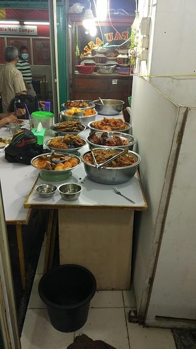 KAPAU UDA SARI RUMAH MAKAN