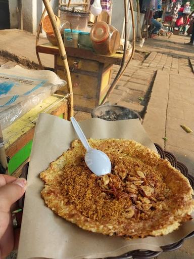 KERAK TELOR LAPANGAN BANTENG