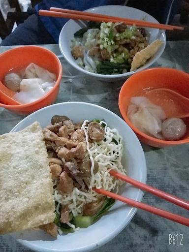 MIE AYAM 3R