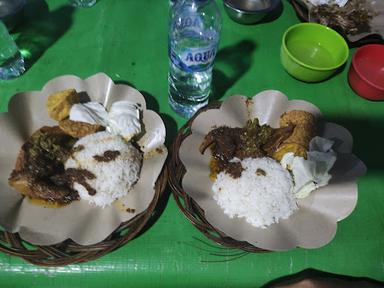 NASI BEBEK METEOR AYAM PENYET SAMBEL IJO (SIIN CIKINI)