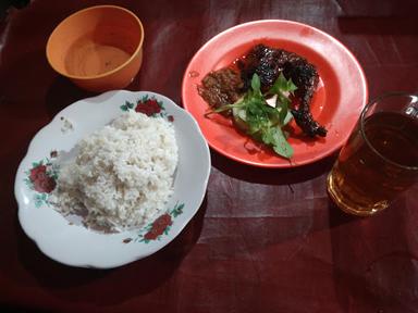 NASI UDUK MAS ISWAN