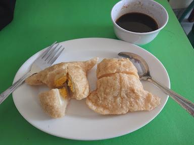 PEMPEK AMPIUN