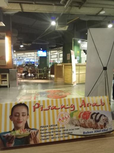 PISANG ARAB PLAZA ATRIUM