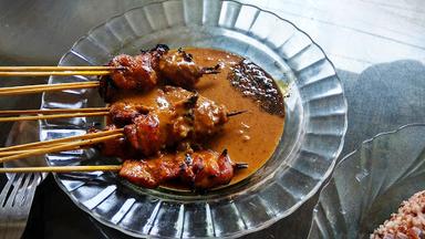 SATE AYAM CILACAP