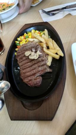 Photo's Steak 21 - Plaza Atrium