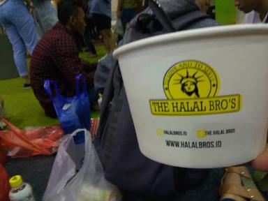 THE HALAL BRO'S