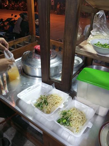 BAKSO DAN MIE AYAM SKD