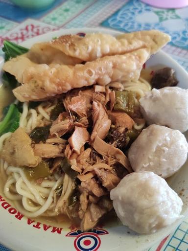 MIE AYAM BAKSO JUMBO PAK SARNO