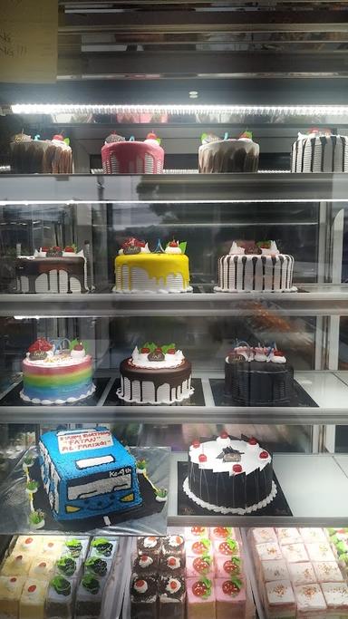 INTI BAKERY & CAKE