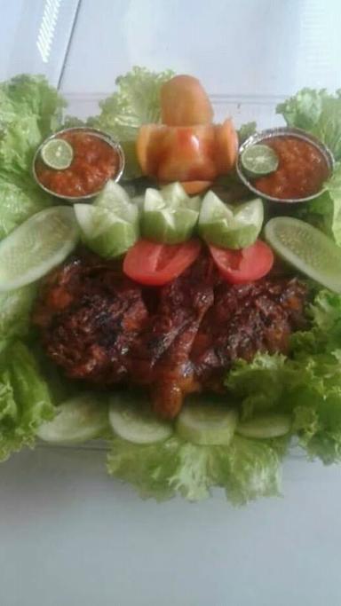 AYAM BAKAR PERMATA