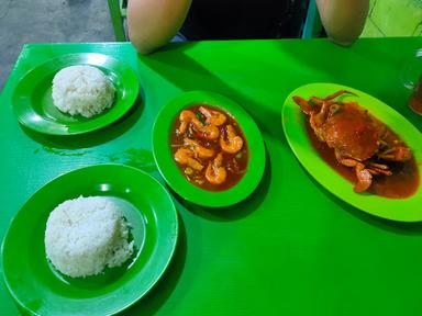 RONGGOLAWE SEAFOOD