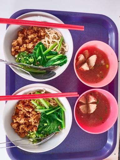 BAKSO & MIE AYAM TUMAN 2 (KEDAUNG BARAT)