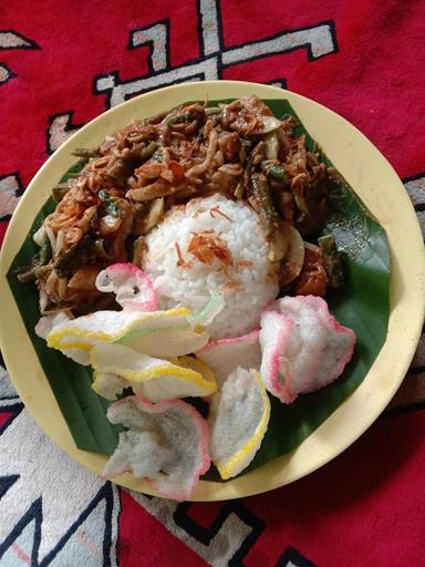 GADO GADO GARASI