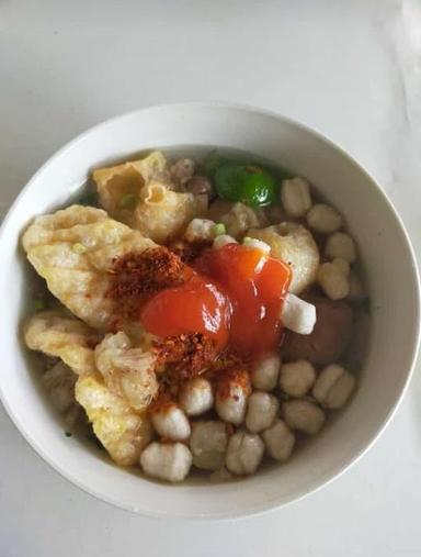 WARUNG TETI (BASO ACI,SOTO,NASIGORENG JAGAL)