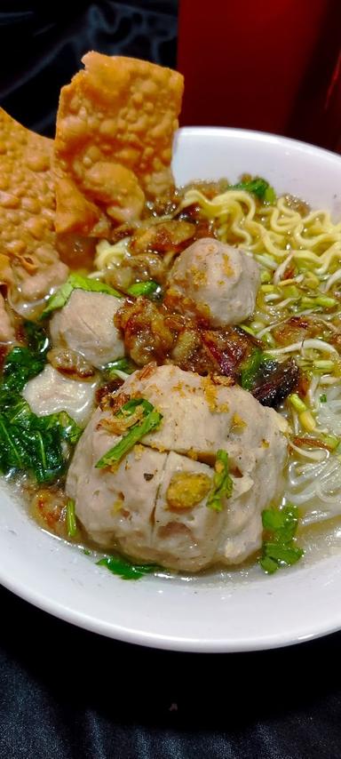 BAKSO IKATAN CINTA (BAKSO IKC)