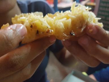 MARTABAK BANGKA ASSEN SEMPU