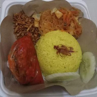 NASI UDUK IBU NUR MUTIARA