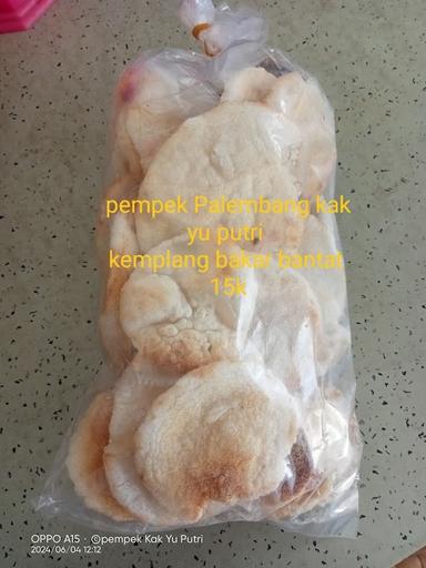 PEMPEK PALEMBANG KAK' YU PUTRI (PEMPEK, TEKWAN DAN ES KACANG MERAH)