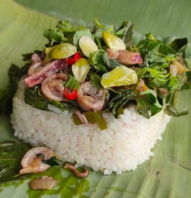 NASI BAKAR OMAH AND OPAHBIKE