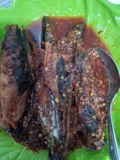 KEDAI SARAPAN ARSYILLA NASI UDUK&KUNING