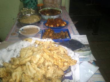 WARUNG NASI UDUK BU'DE