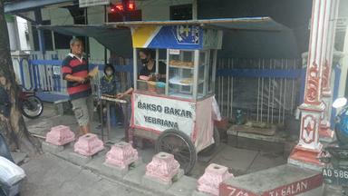 BAKSO BAKAR YEBRIANA