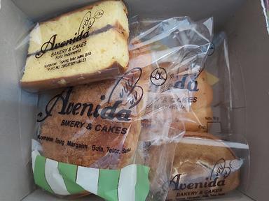 AVENIDA BAKERY & CAKES