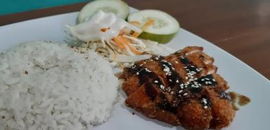 AYAM KATSU SOMBO