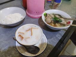 Photo's Bakso Dan Wedang Kacang Pak Jum Kartopuran Solo