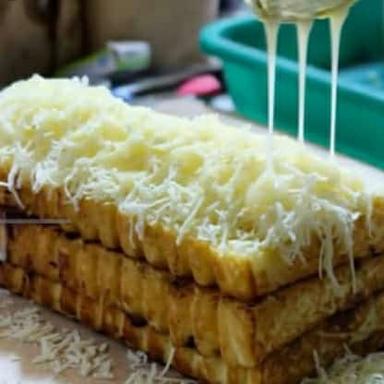 ROTI BAKAR RAFFI