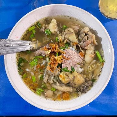 WARUNG MAKAN SOTO SARKEM SOLO