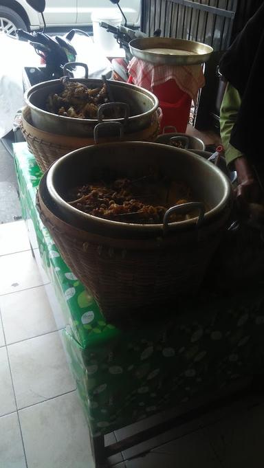 WARUNG MAKAN TENGKLENG BAROKAH