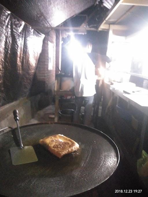 MARTABAK TELOR TERANG BULAN MAS TEGAL