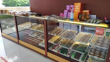 MONAMI BAKERY BSD