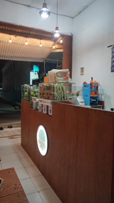 WARUNG JUICE BARAYA, BSD