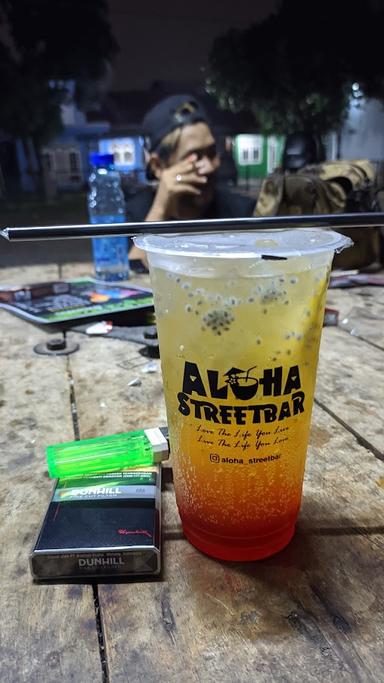 ALOHA STREETBAR