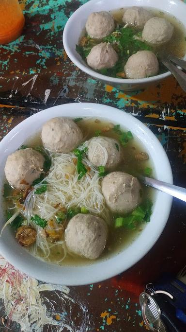 BAKSO LARAS