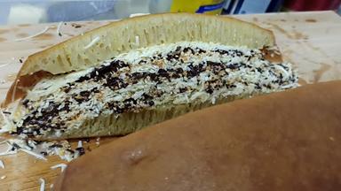 MARTABAK 777 SB SERPONG