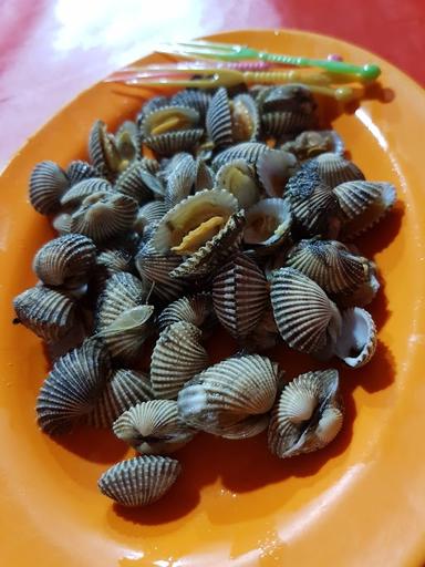 SEAFOOD 68 PASAR MODERN BSD