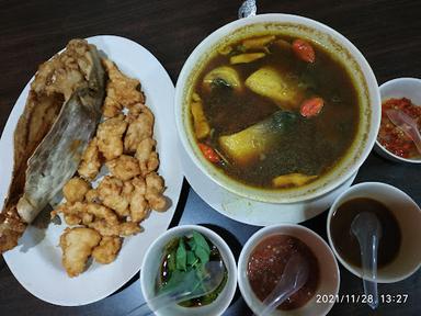 UJUNG PANDANG RESTAURANT - SEAFOOD & GRILLED CHICKEN