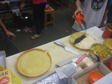 MARTABAK 777 SINAR BULAN