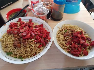 BAKMI MEDAN KEBON JAHE