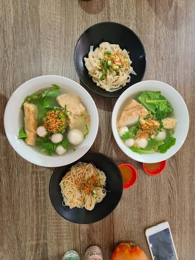 BAKSO IKAN TELUR ASIN AHAN