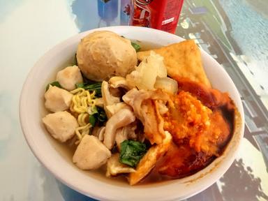 BAKSO JUARA TETELAN URAT IGA