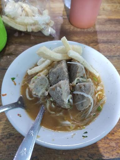 BASO SOLO TW BOLA DUNIA