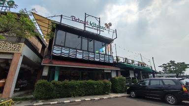 BETAWI KITCHEN, THE FLAVOR BLISS