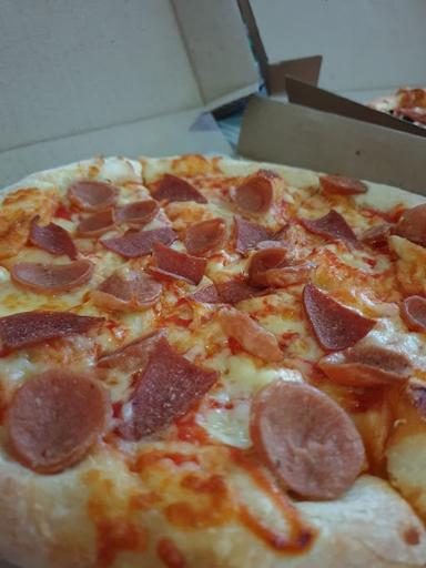 ET' VETERAN PIZZA PONDOK JAGUNG