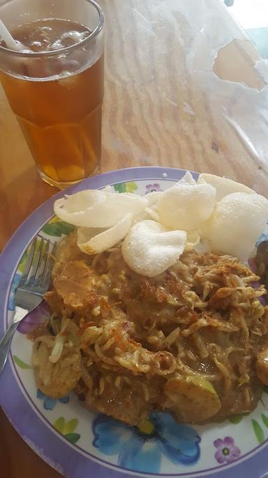 GADO-GADO KIRANA