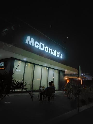 MCDONALD'S - GRAHA RAYA