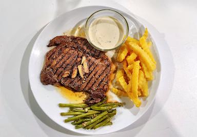 STEAKQUE ALAM SUTERA